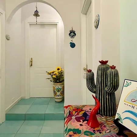 Konukevi Bluemagi Sorrento